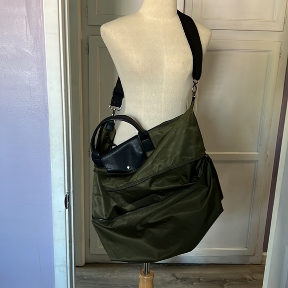 New Justfab olive green large tote - Picture 5 of 8